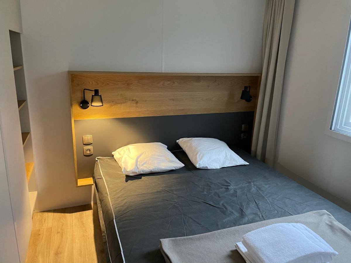 Mobilhome Tout Confort M9 Domaine De Lanniron Quimper Ngoại thất bức ảnh